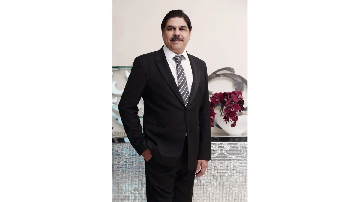 One of the Best IVF Doctor in India 1
