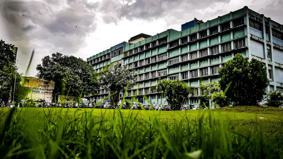 Vishwakarma Institute of Technology (VIT) 1