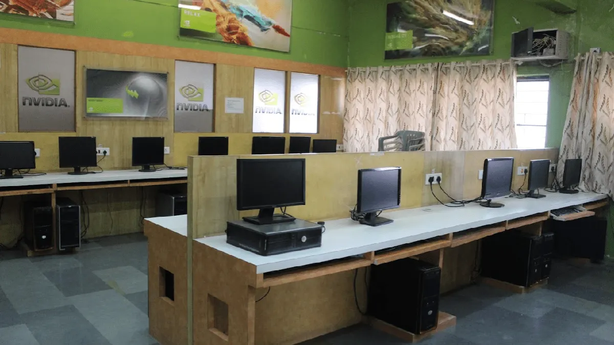 Vishwakarma Institute of Technology (VIT) 4