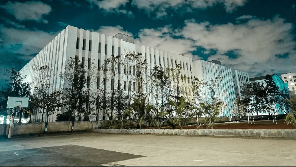 G H RAISONI College OF ENGINEERING AND Management 2