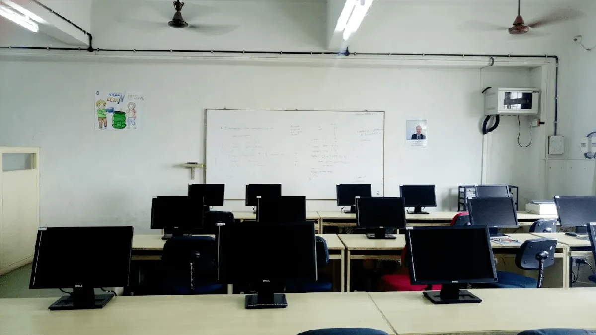 Sinhgad Institute Of Technology And Science (SITS) 3