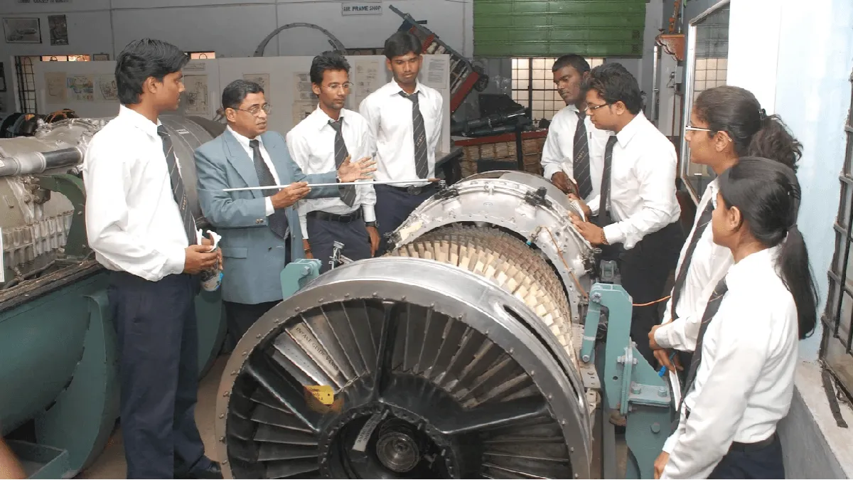 Indian Institute for Aeronautical Engineering & Information Technology 4