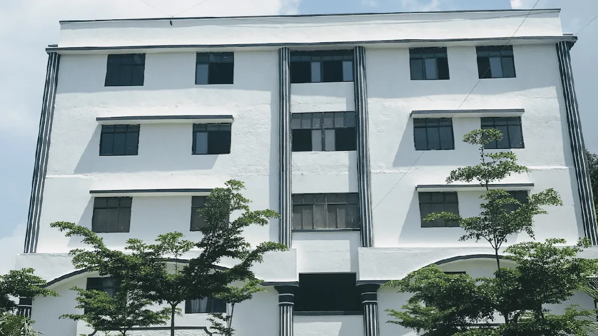 Indian Institute for Aeronautical Engineering & Information Technology 3