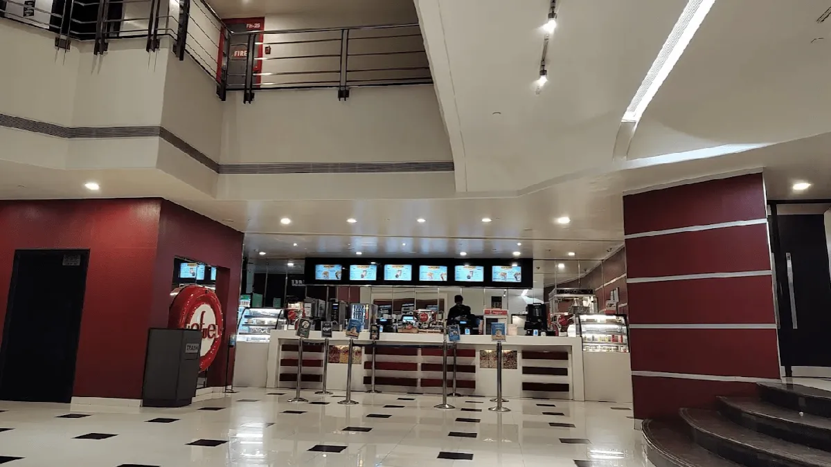 INOX Bund Garden, Pune 3