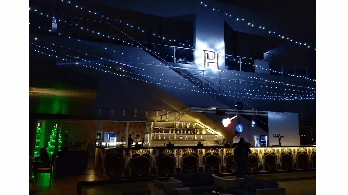 Penthouze Nightlife 1