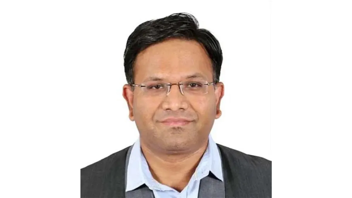 Dr. Nirav Vakani - Best gastroenterologist in Ahmedabad 1