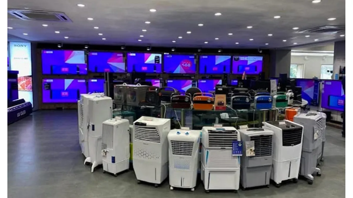 VIJAY SALES - SOLAPUR ROAD (KROME MALL) 3