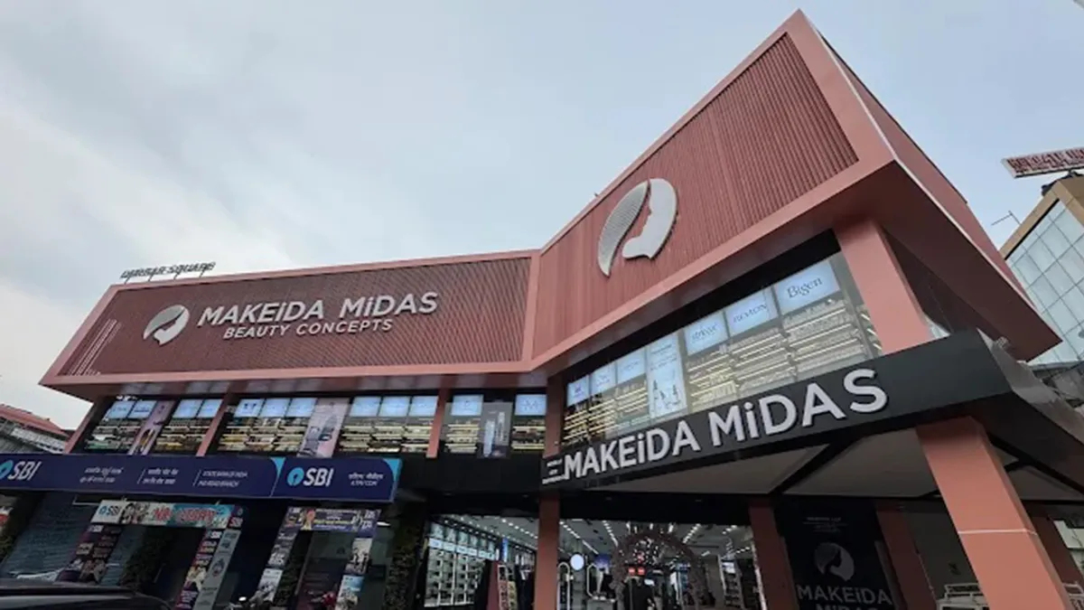 MAKMiD BEAUTY STORE 3