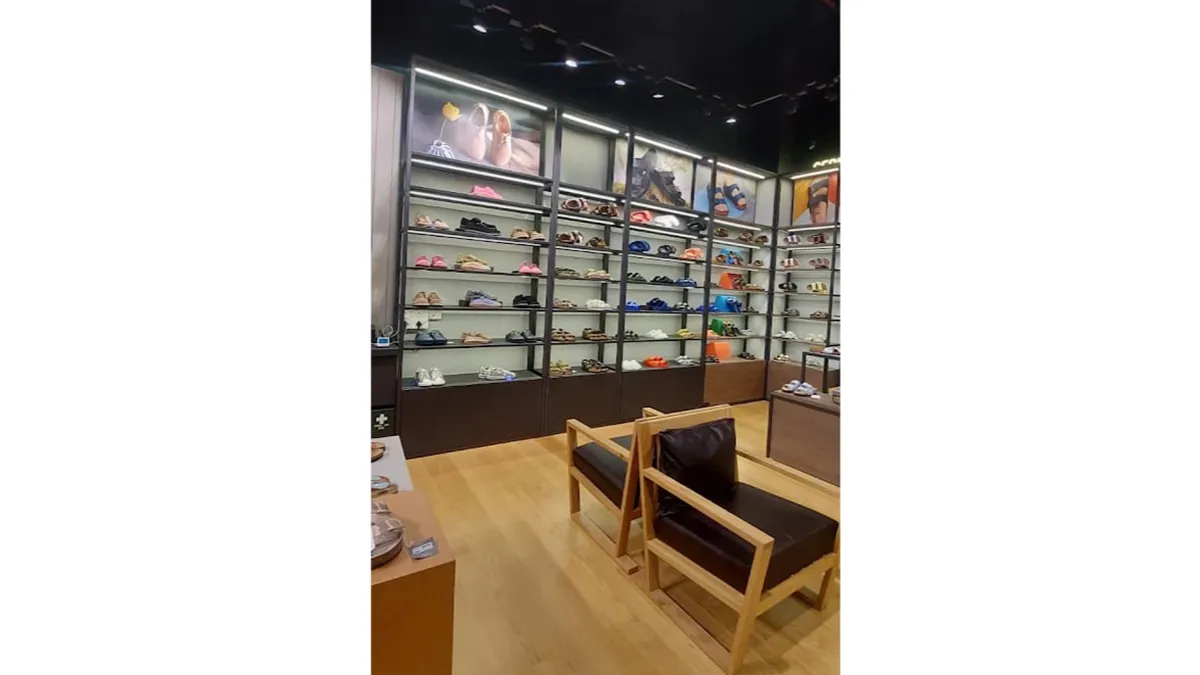 BIRKENSTOCK Brand Store, The Pavillion Mall 2