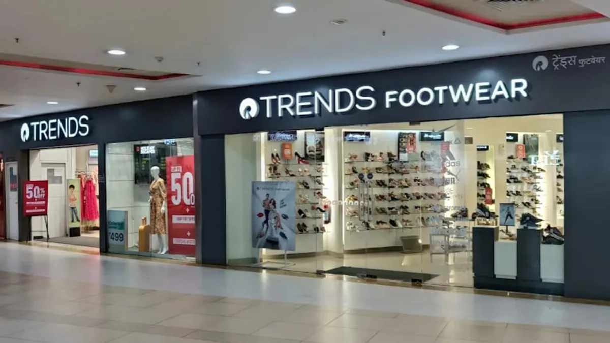 Trends Footwear - Seasons Mall 3