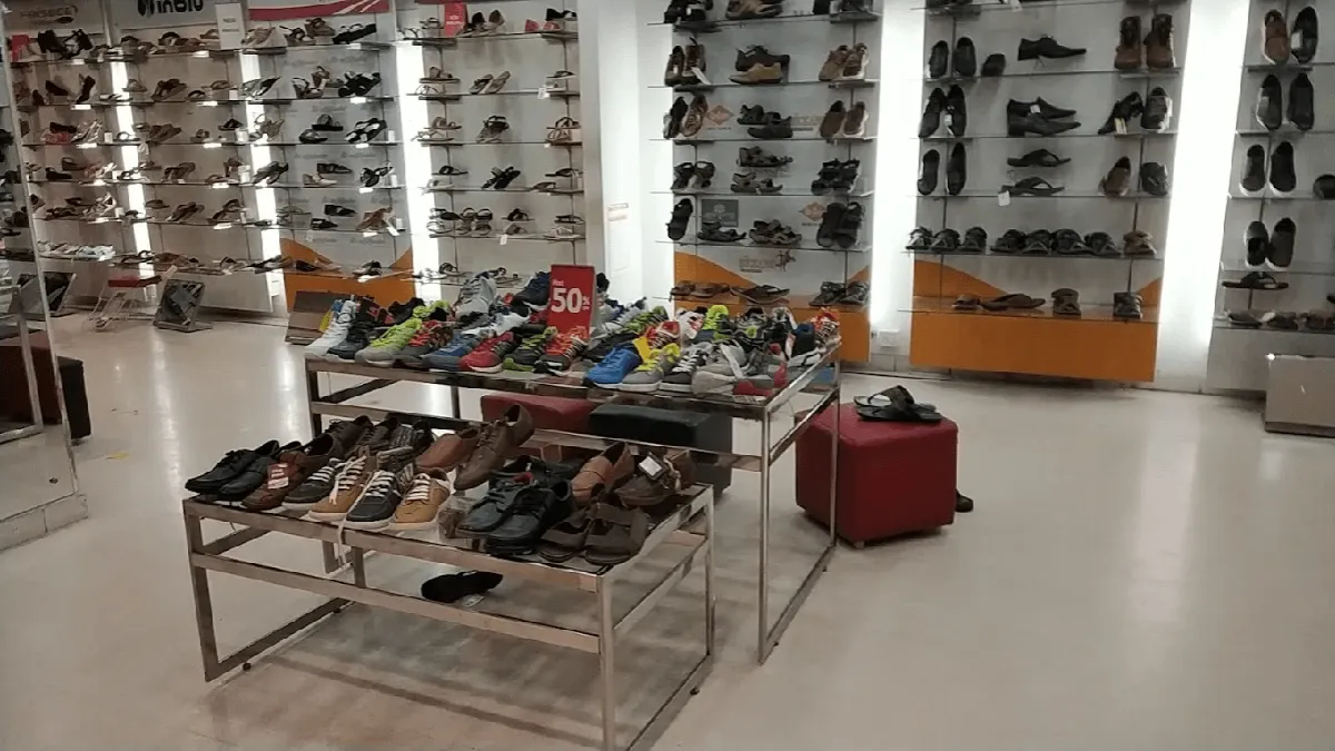 Trends Footwear - Aundh 2