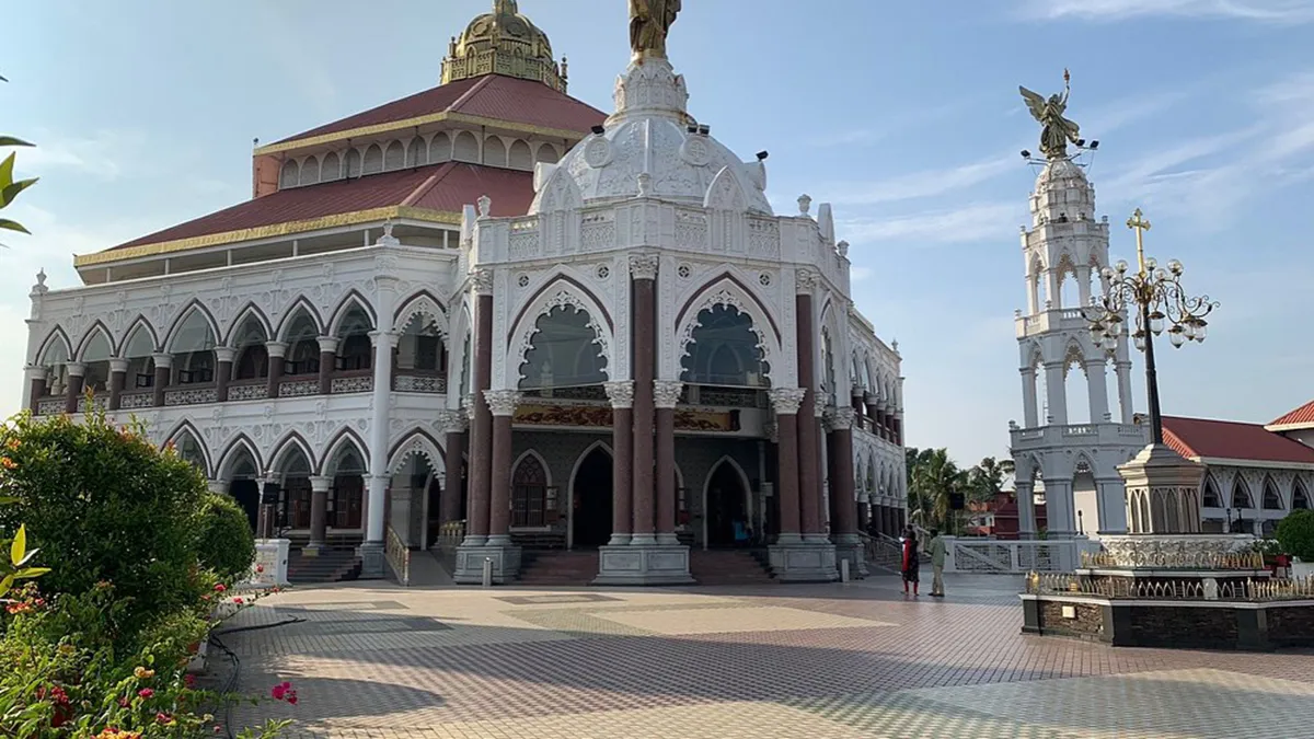 St. George's Syro-Malabar Church, Edappally 3