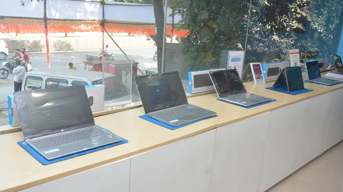 HP World - Hadapsar 2