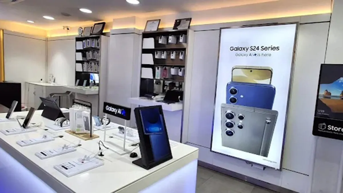 Samsung Experience Store - Galaxy Mobile 1