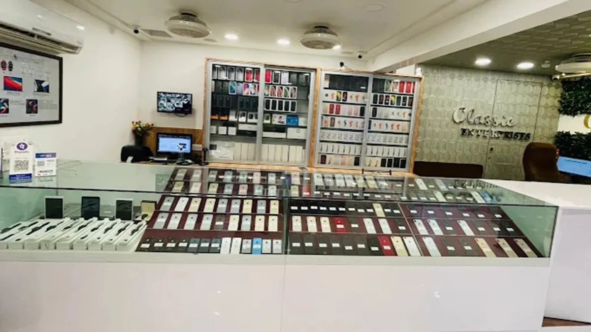 Classic Enterprises - The Apple Store 2