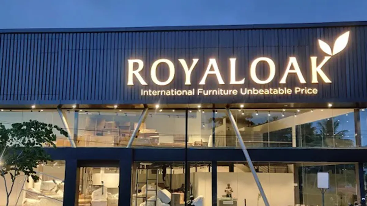 Royaloak Furniture Kochi 1