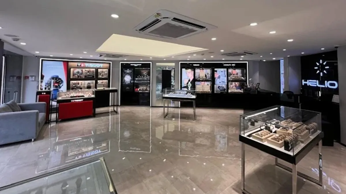 Helios Watch Store - Phoenix Mall 2