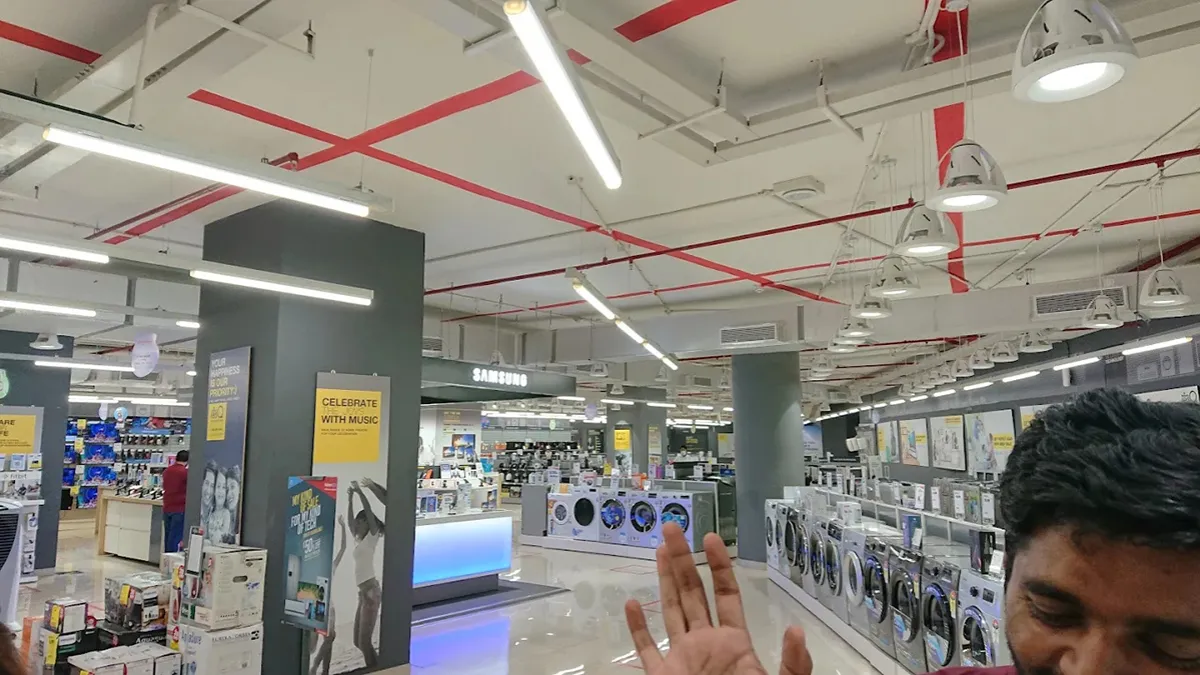 Reliance Digital - Kothrud 2