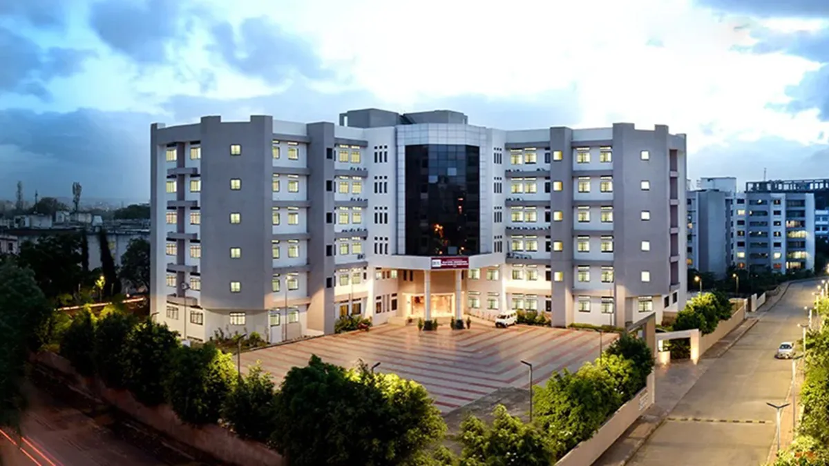 Dr. D. Y. Patil College of Nursing 2