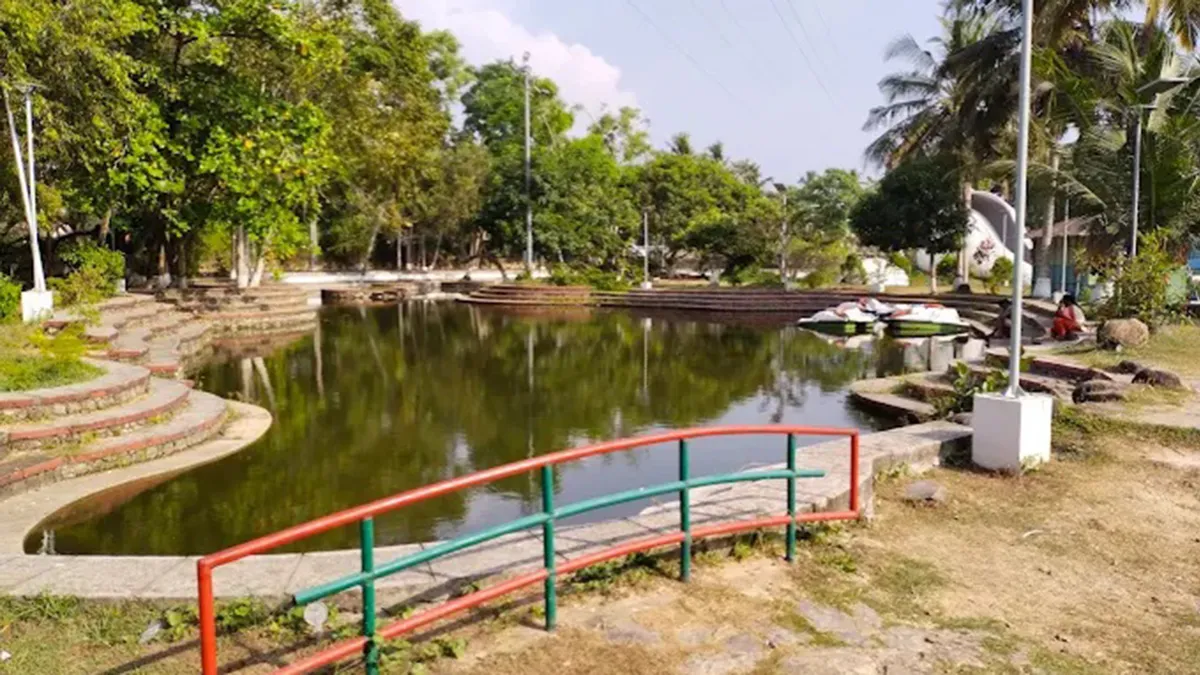 Veli Lake Tourist Village 3