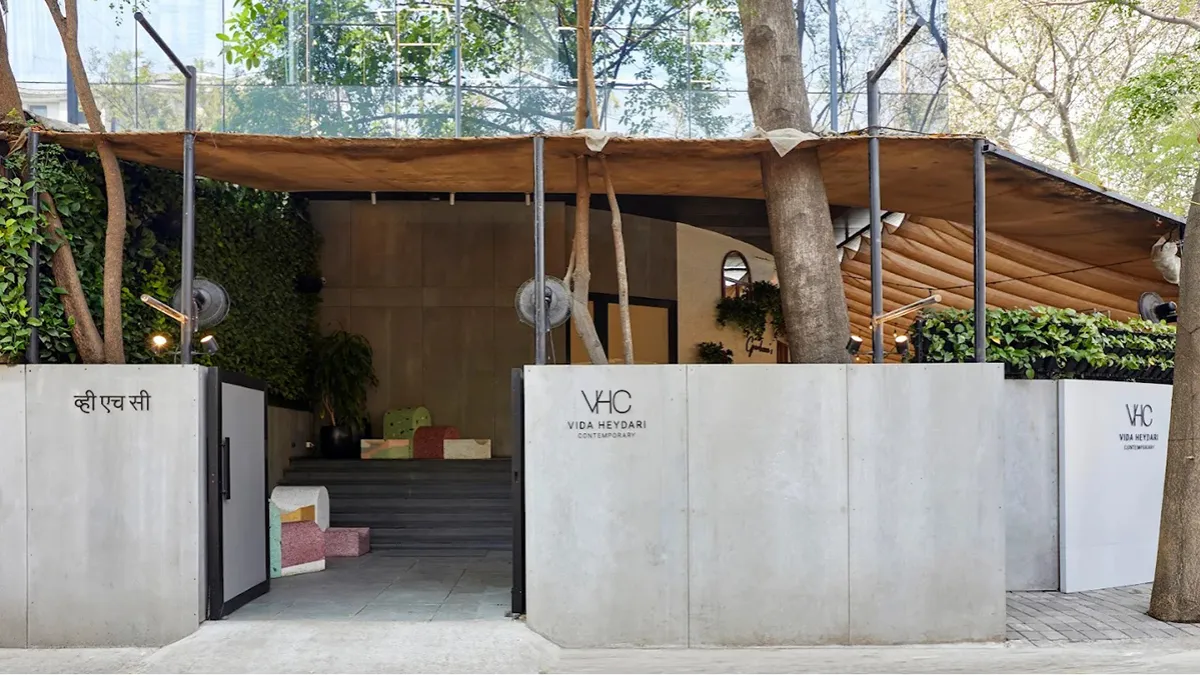 VHC Art Gallery | Vida Heydari Contemporary 1