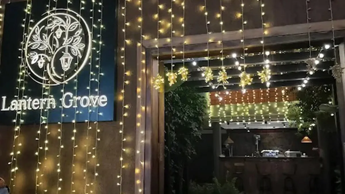 Lantern Grove Restaurant 3