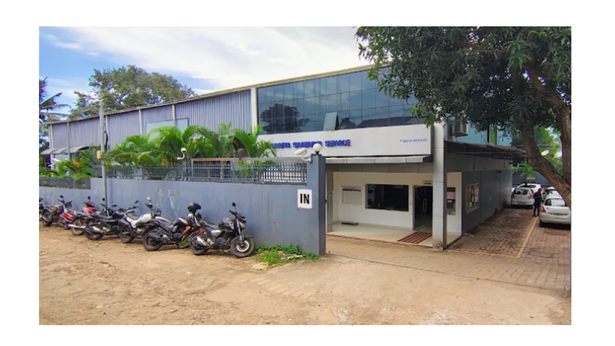 Maruti Suzuki Service (Sarathy Autocars) 1