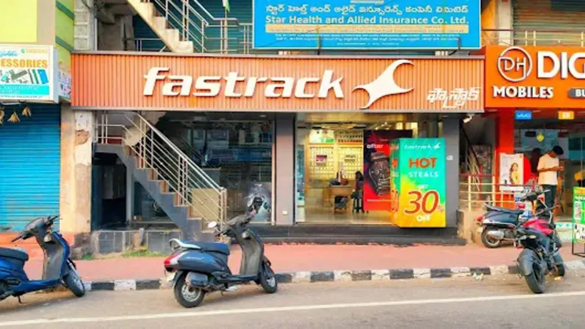 Fastrack store - NAD Kotha Road 1