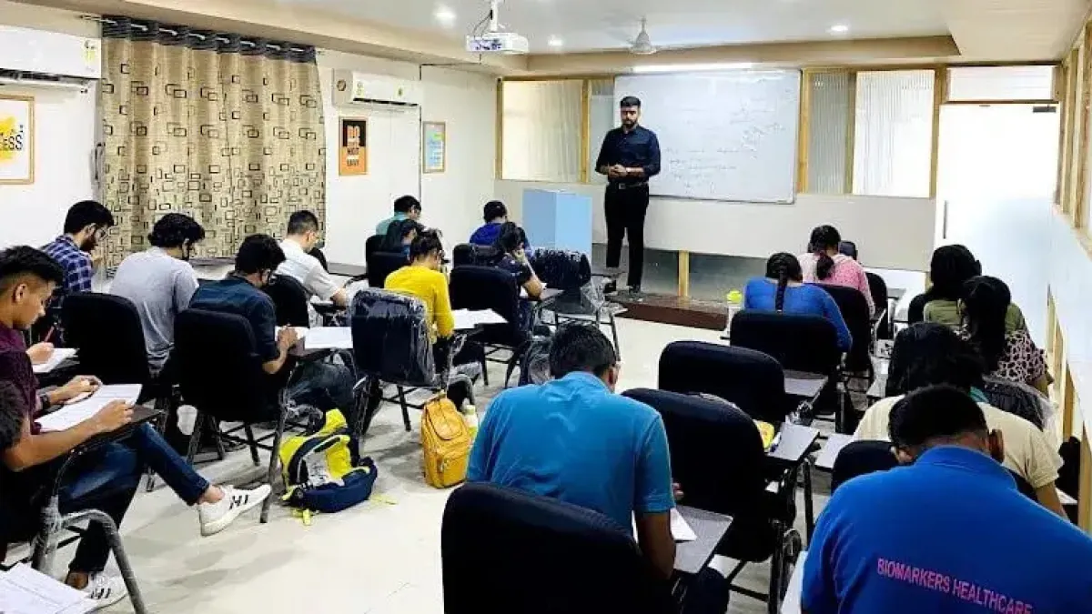 Delhi Institute for Civil Services 1