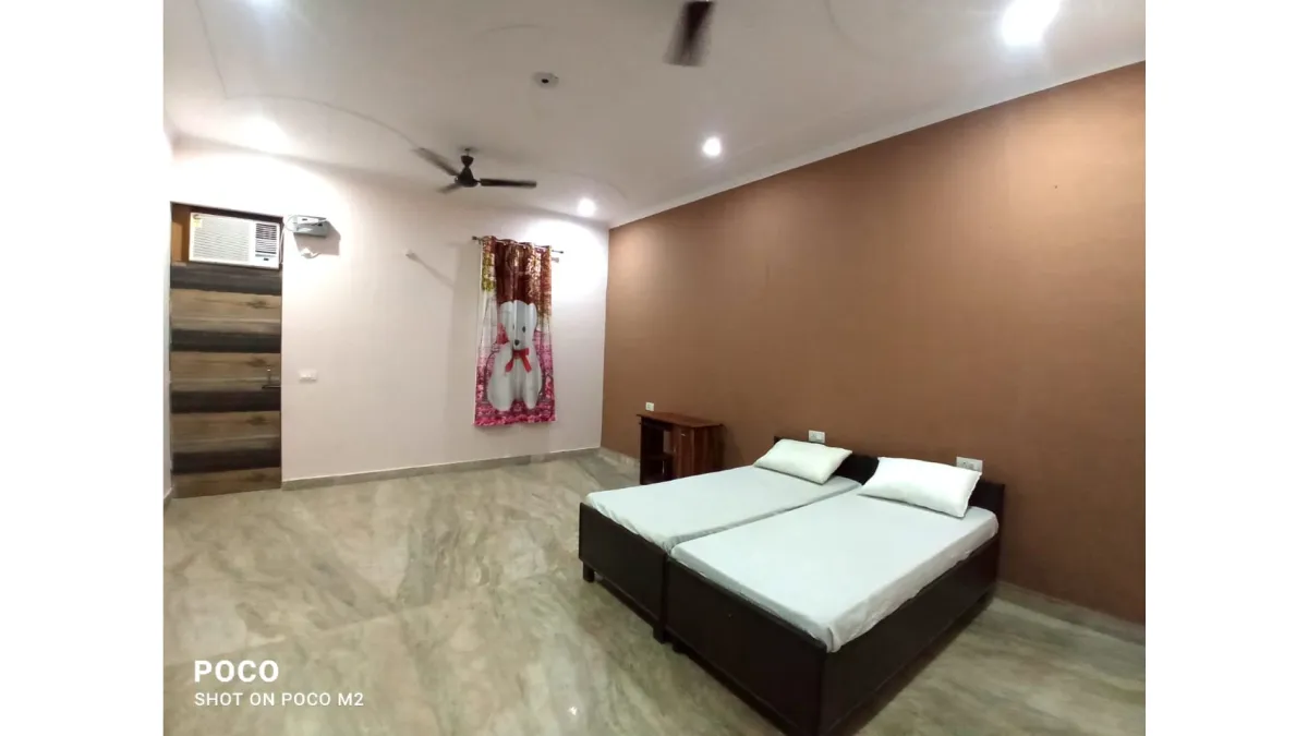 Jb Rooms and Pg - Girls Pg in Sector 49 | Uppal Southend | Gurgaon 2