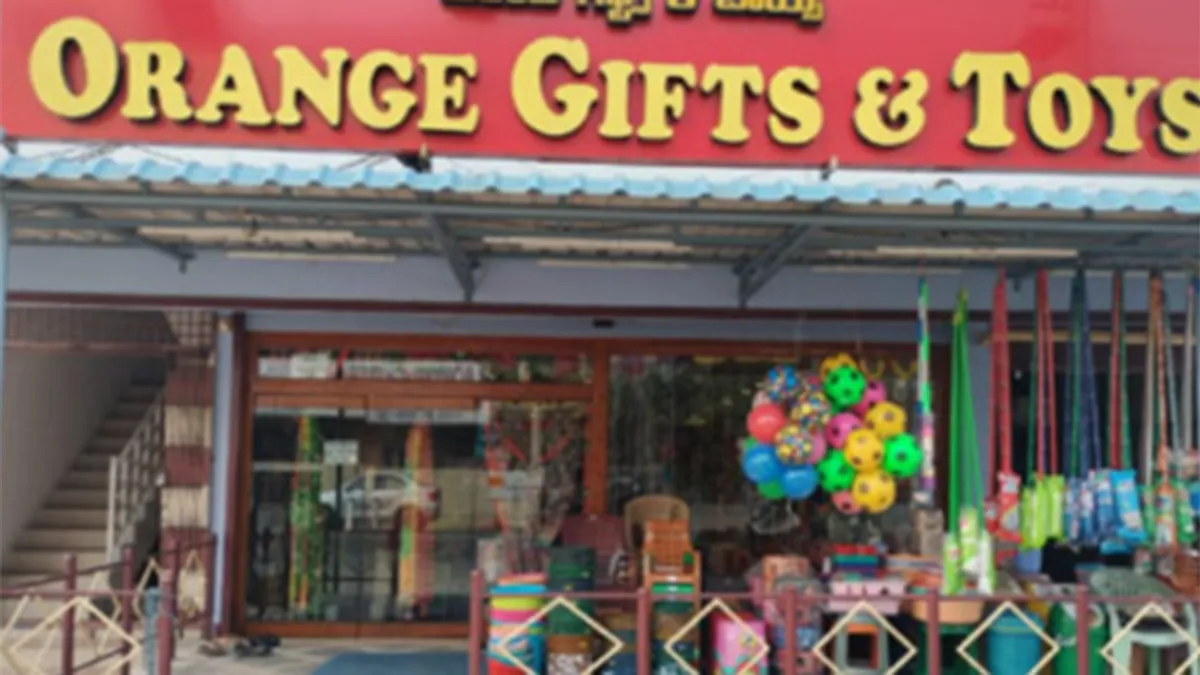 Orange Gifts & Toys 1