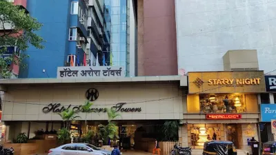 Hotel Aurora Towers