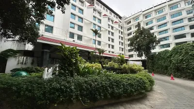 The Orchid Hotel Mumbai Vile Parle