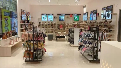 Trends Footwear - Kumar Pacific Mall