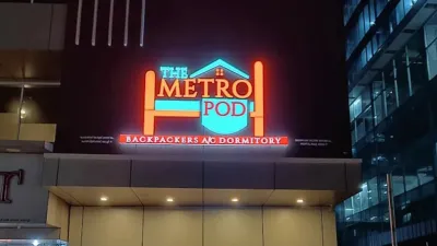 The Metro Pod - Backpackers A/C Dormitory