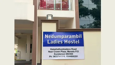 Nedumparambil Ladies Hostel