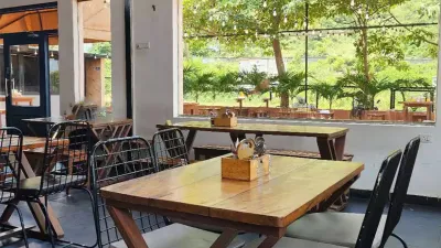 Gypsy Resto Cafe