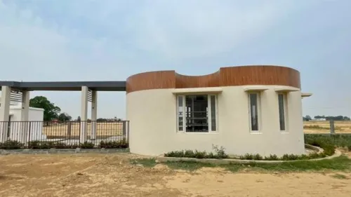 Famous Punjabi singer Kaka has recently set up a guitar-resembling library in his native village of  Chandumajra 